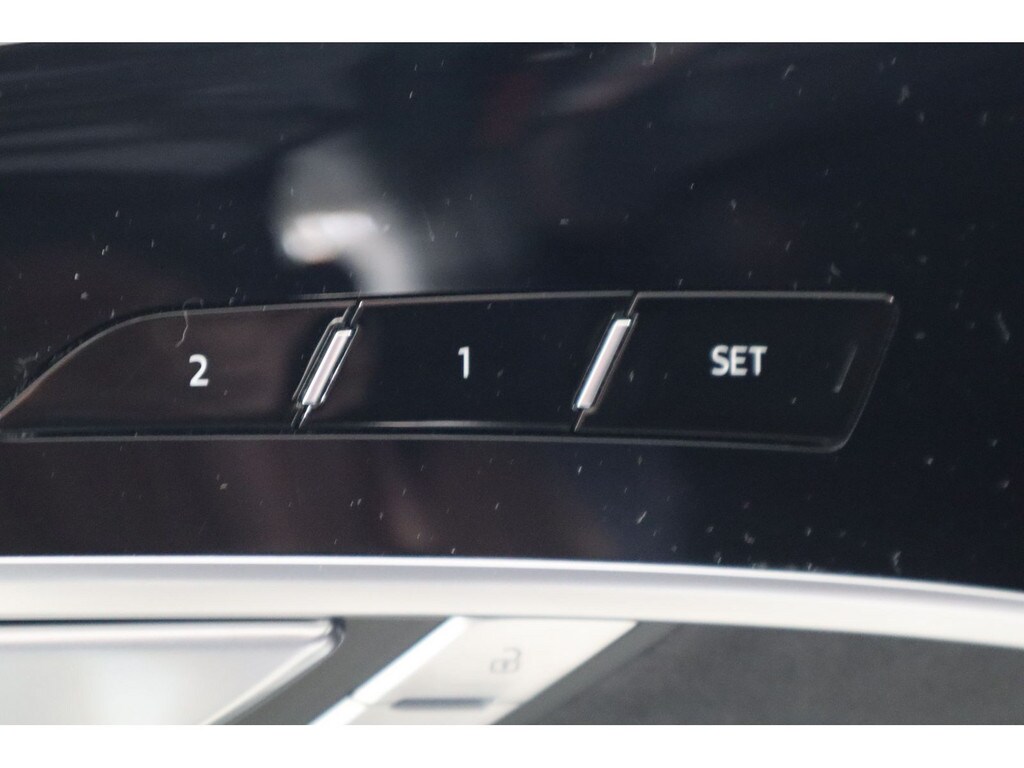 Image about Audi S8 TFSI quattro tiptronic