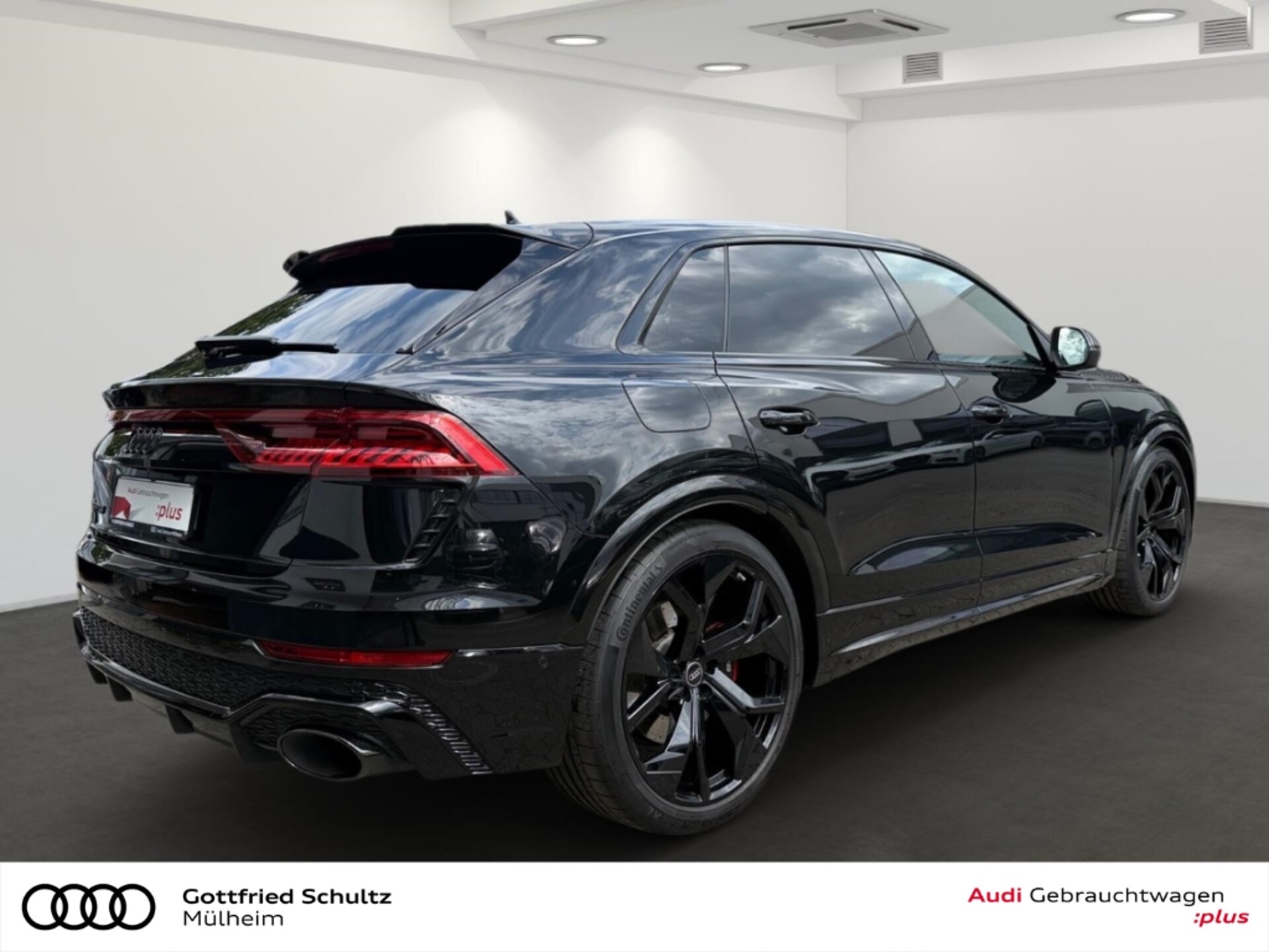 Audi RS Q8 SUV