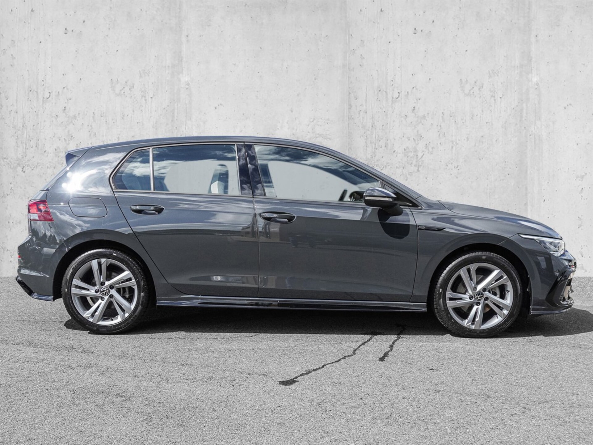 Volkswagen Golf R-Line