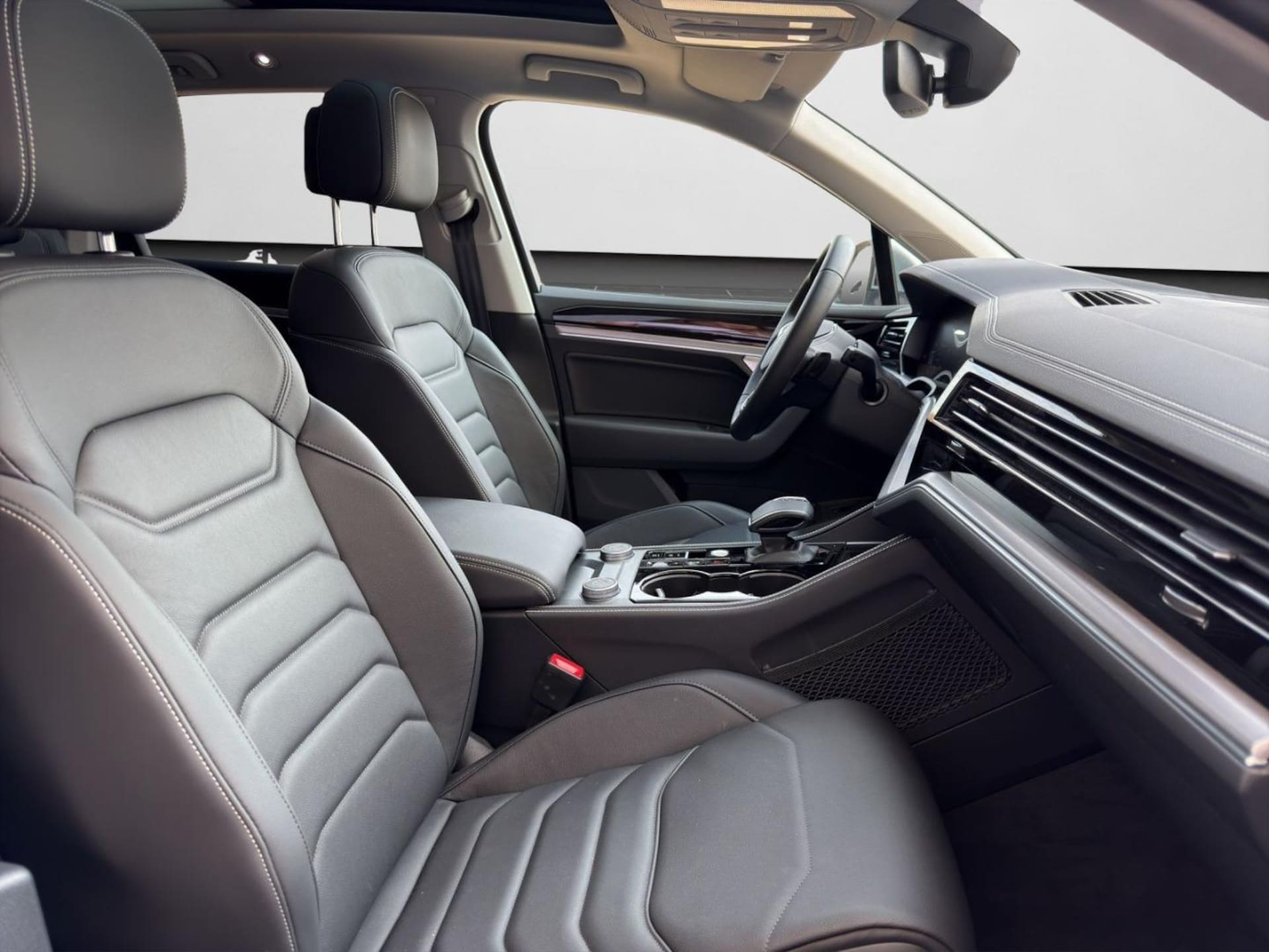 Volkswagen Touareg Basis-Modell