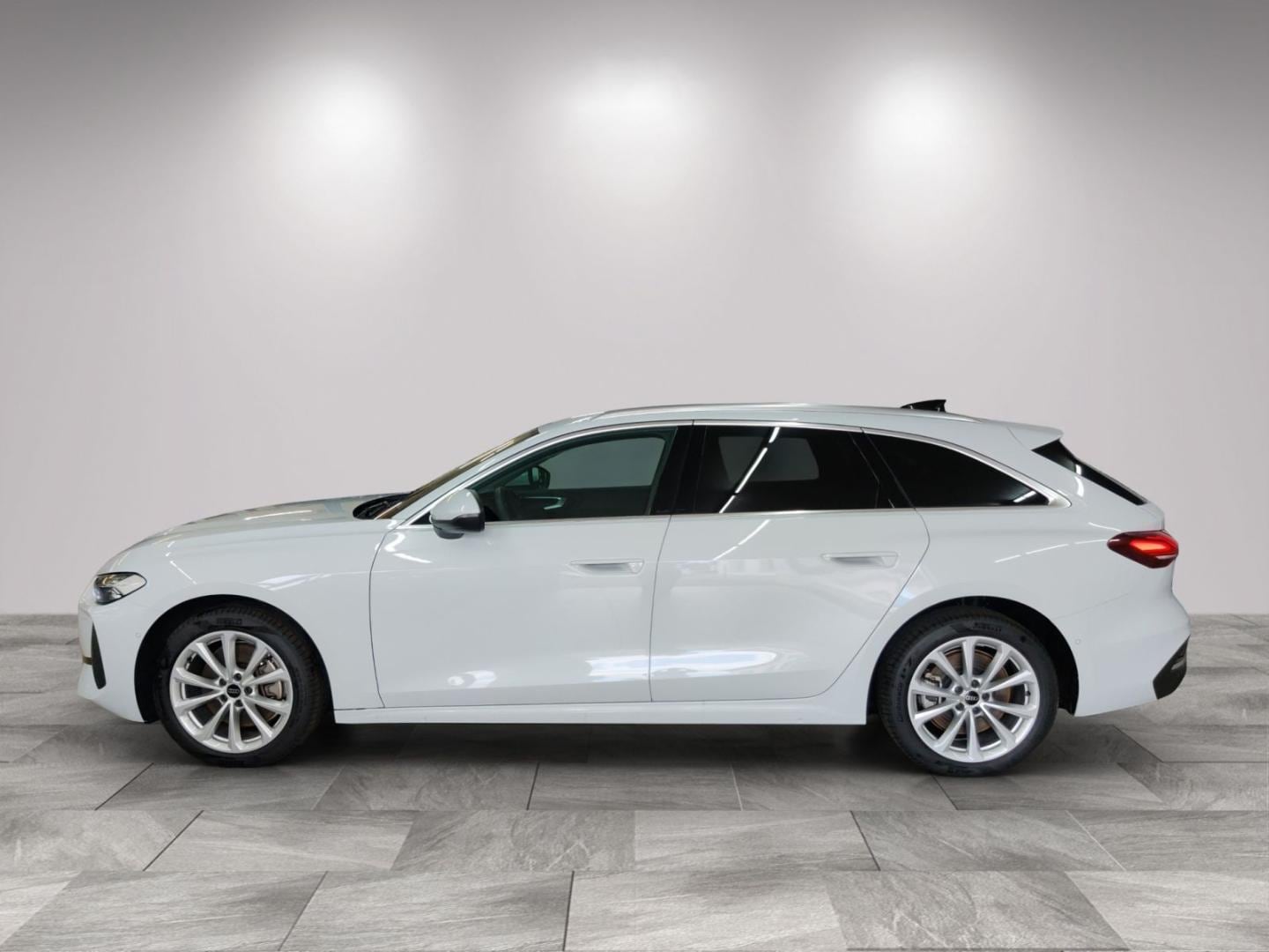Bild über Audi A5 Avant TDI 150 kW S tronic - für weitere Informationen kontaktieren Sie den Audi Partner