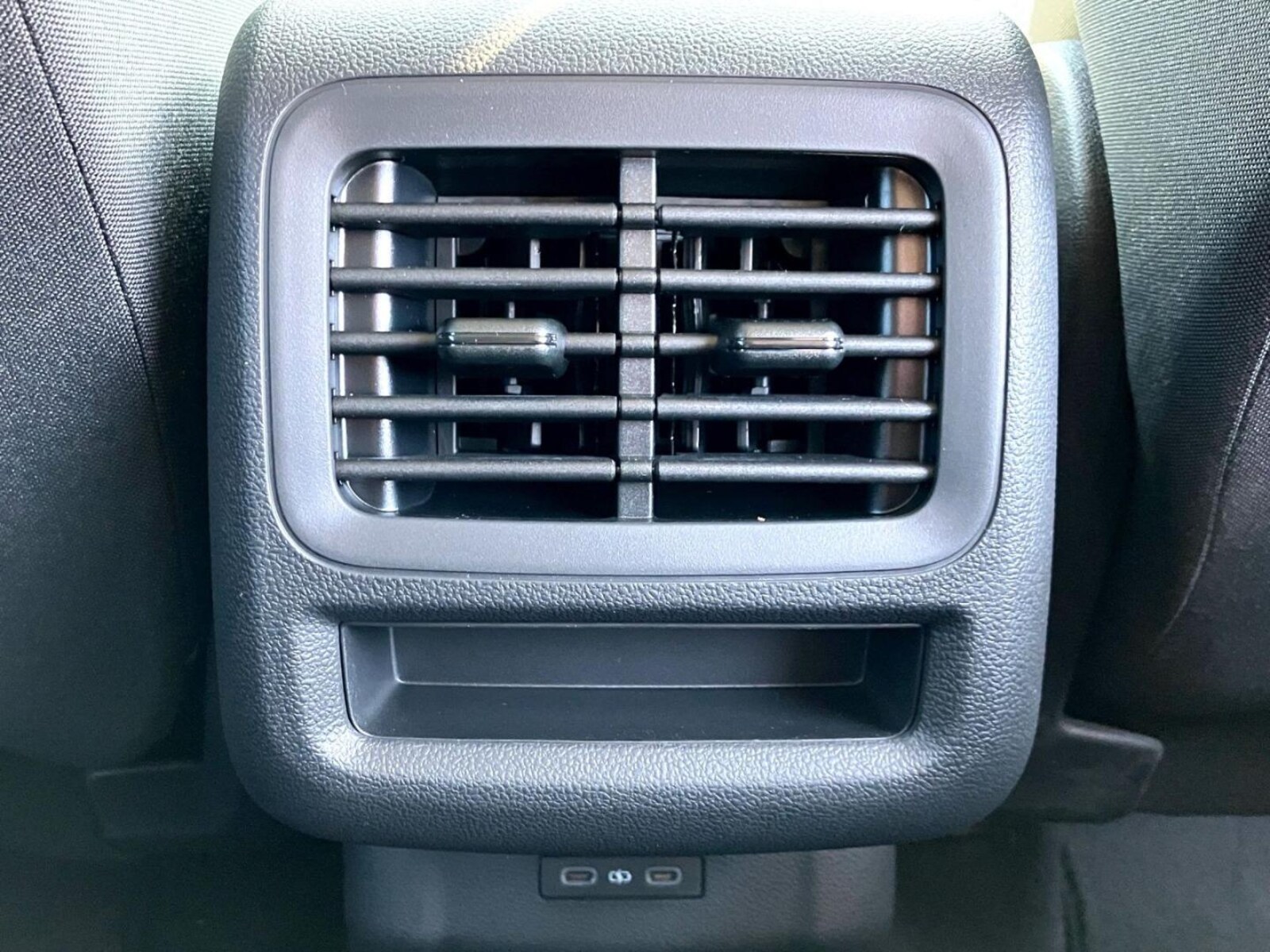 Volkswagen T-Roc – Bild 17