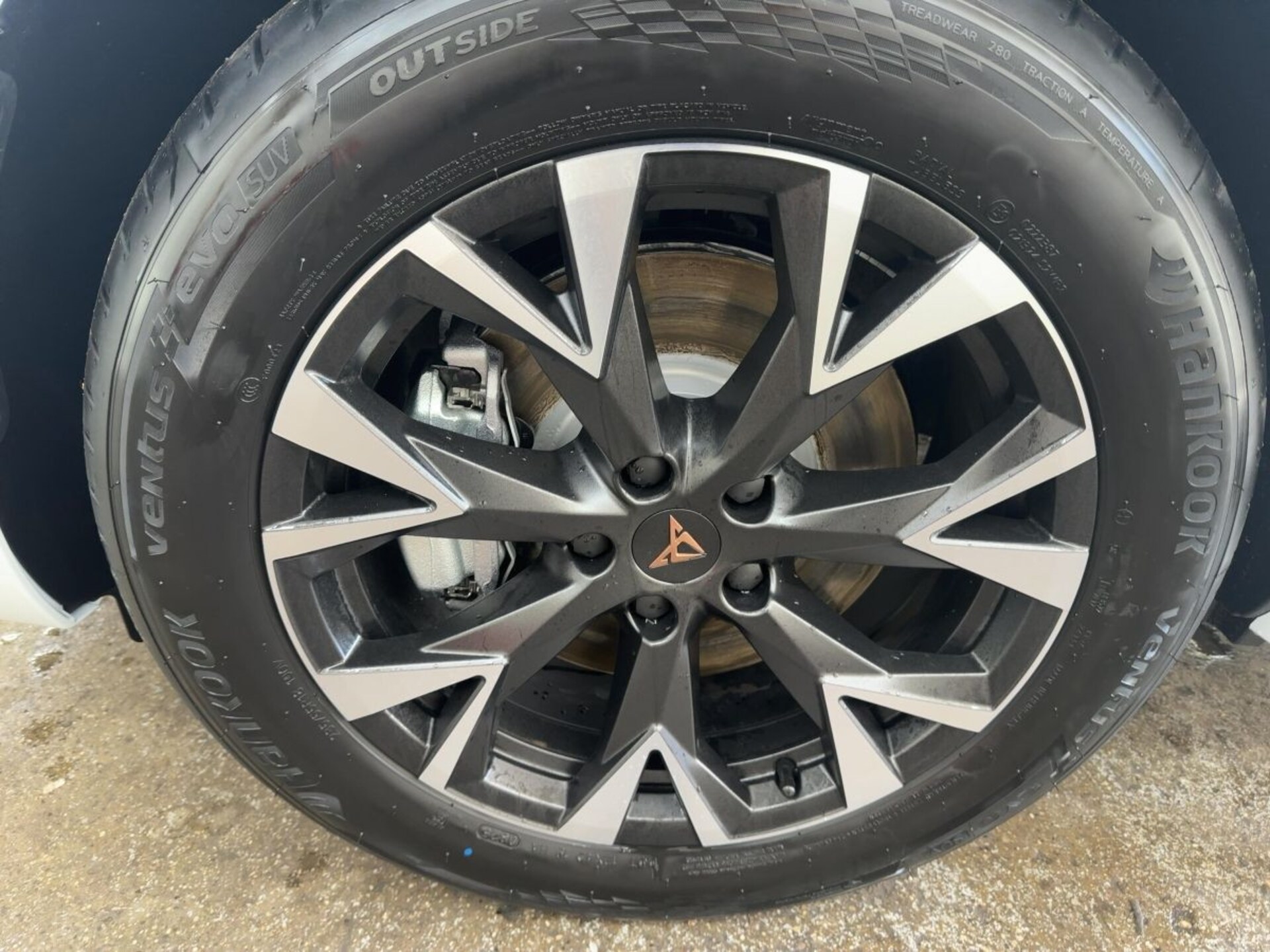CUPRA Terramar