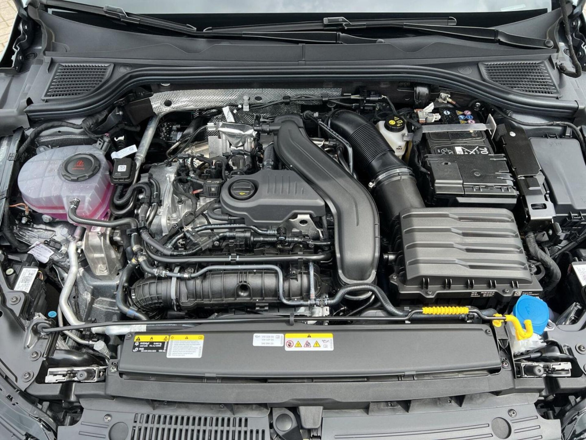 Volkswagen Golf Life