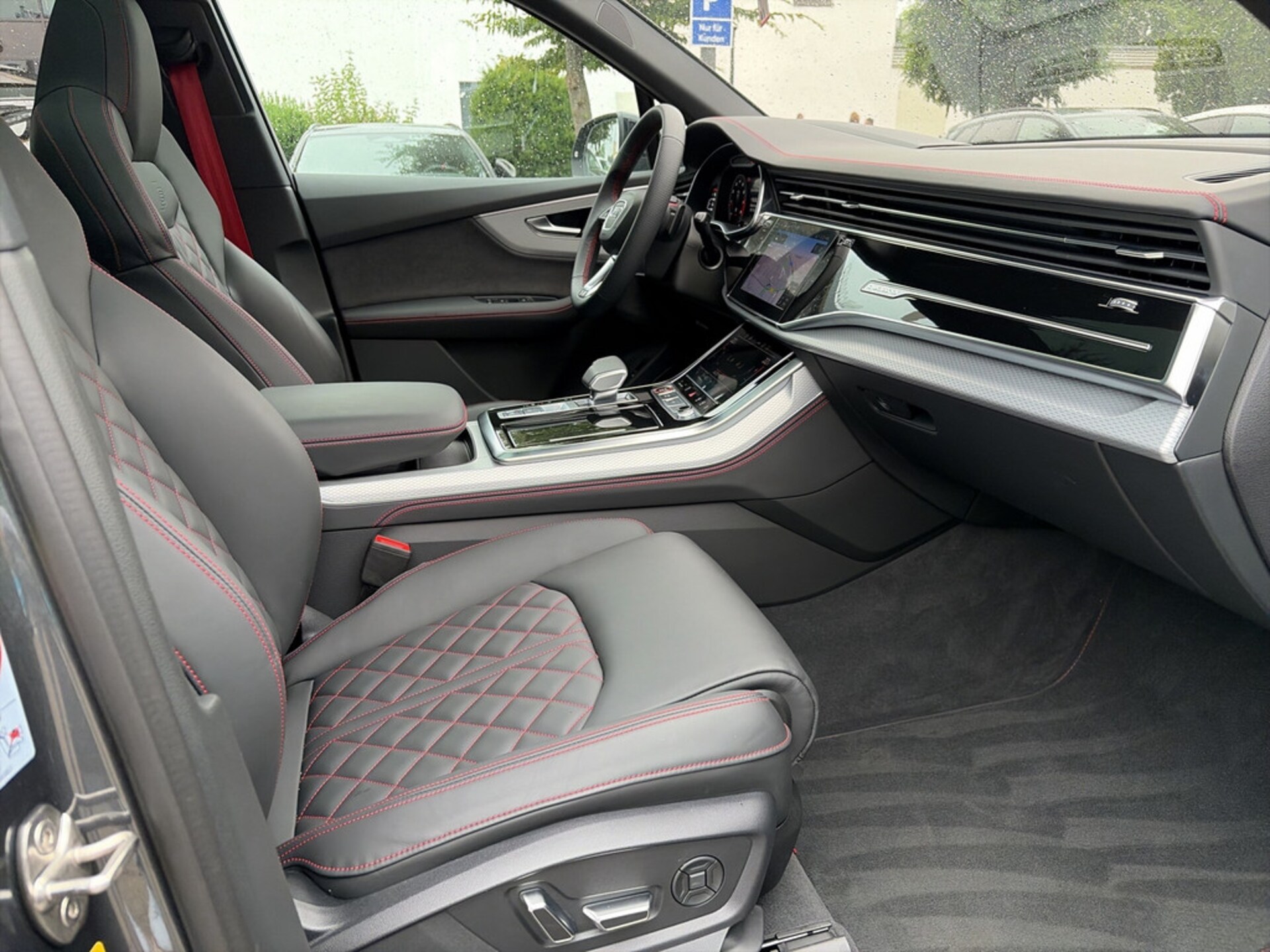 Audi SQ7 SUV