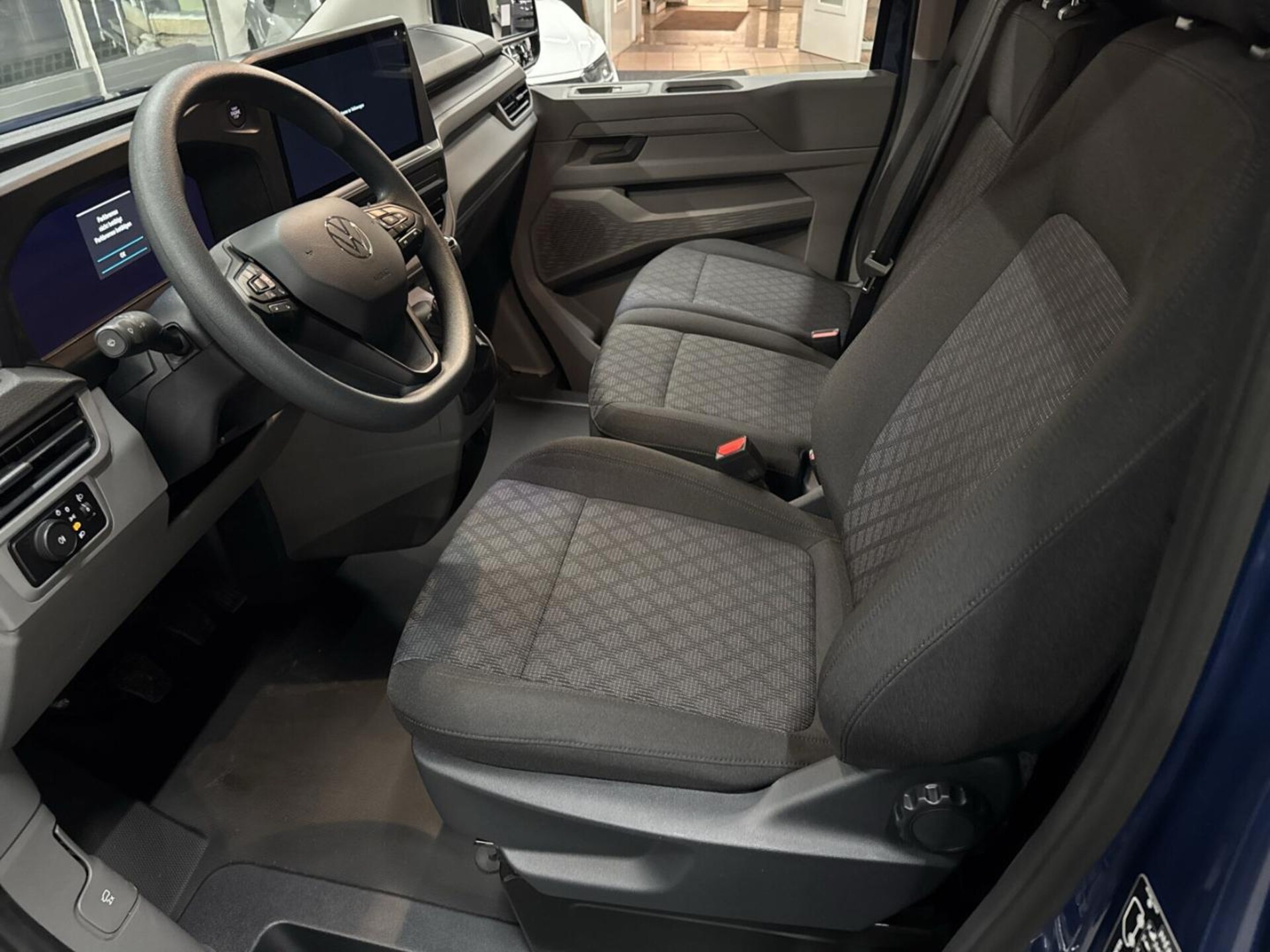 Volkswagen Transporter Kasten langer Radstand