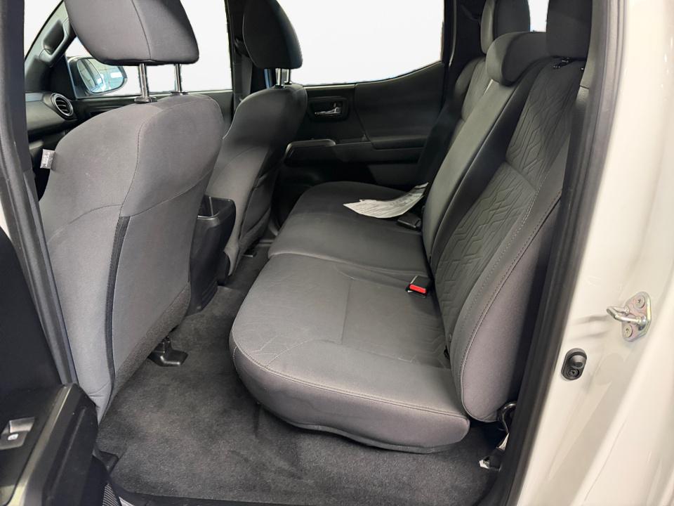 2019 Toyota Tacoma TRD Sport - Photo 16