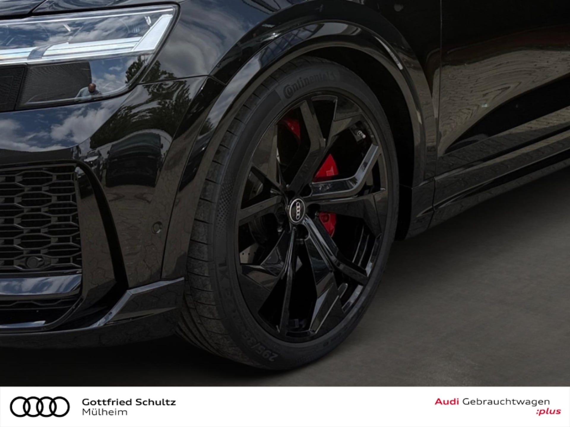 Audi RS Q8 SUV