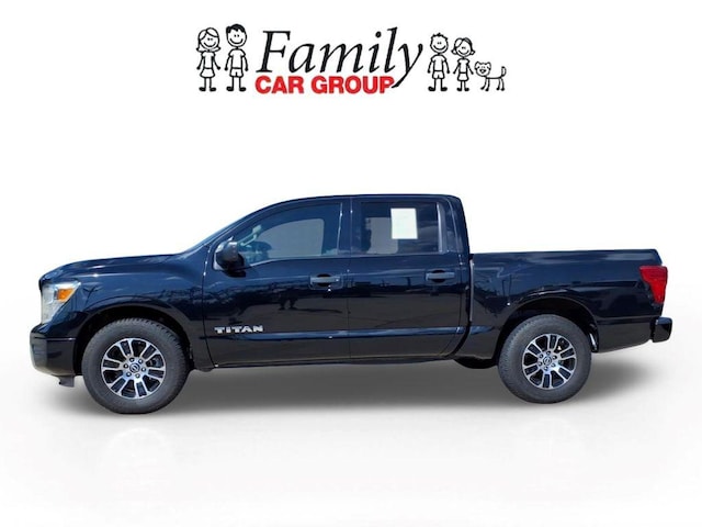 2023 Nissan Titan
