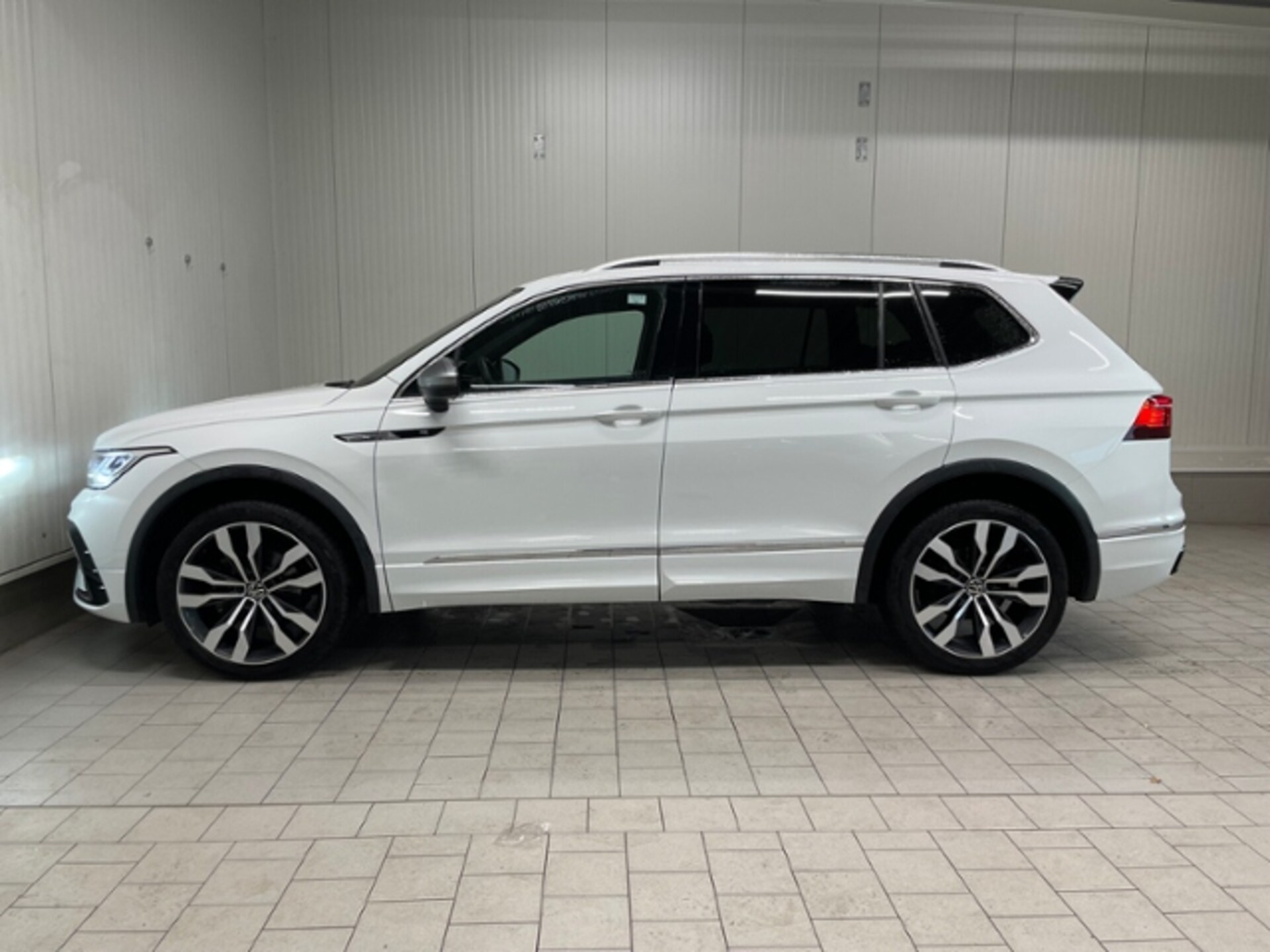 Volkswagen Tiguan Allspace R-Line