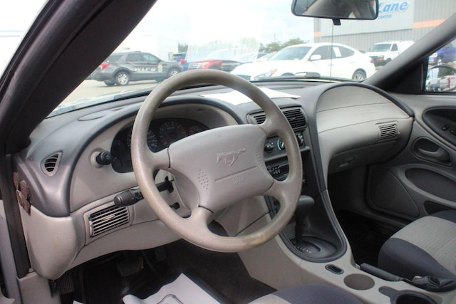2003 Ford Mustang