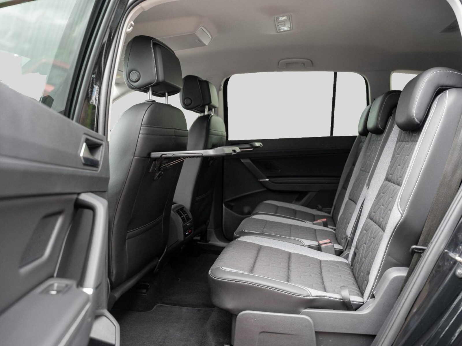 Volkswagen Touran – Bild 8