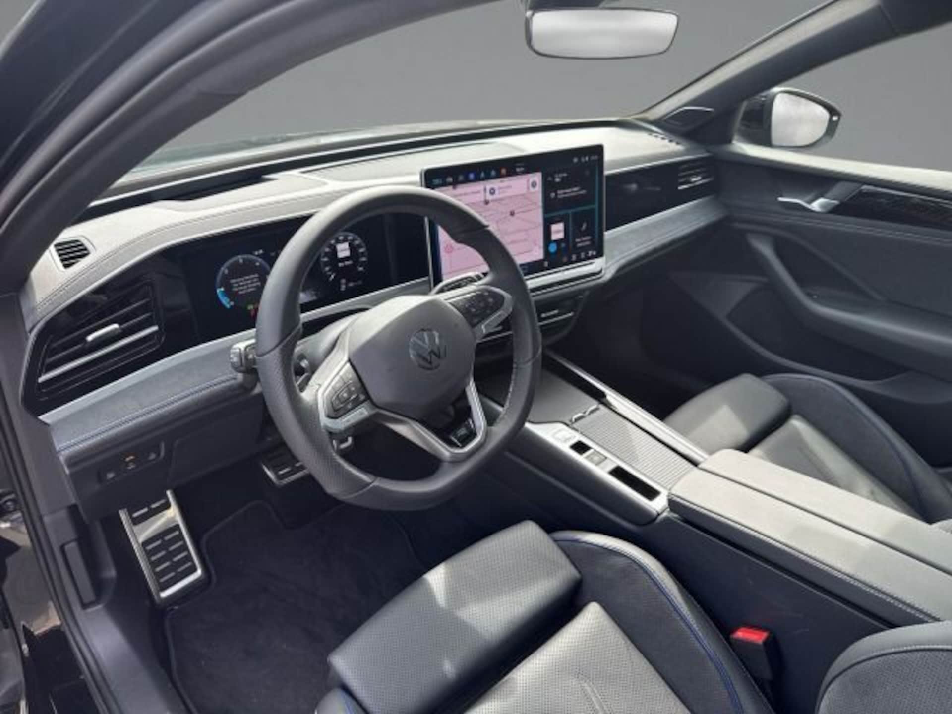 Volkswagen Passat R-Line