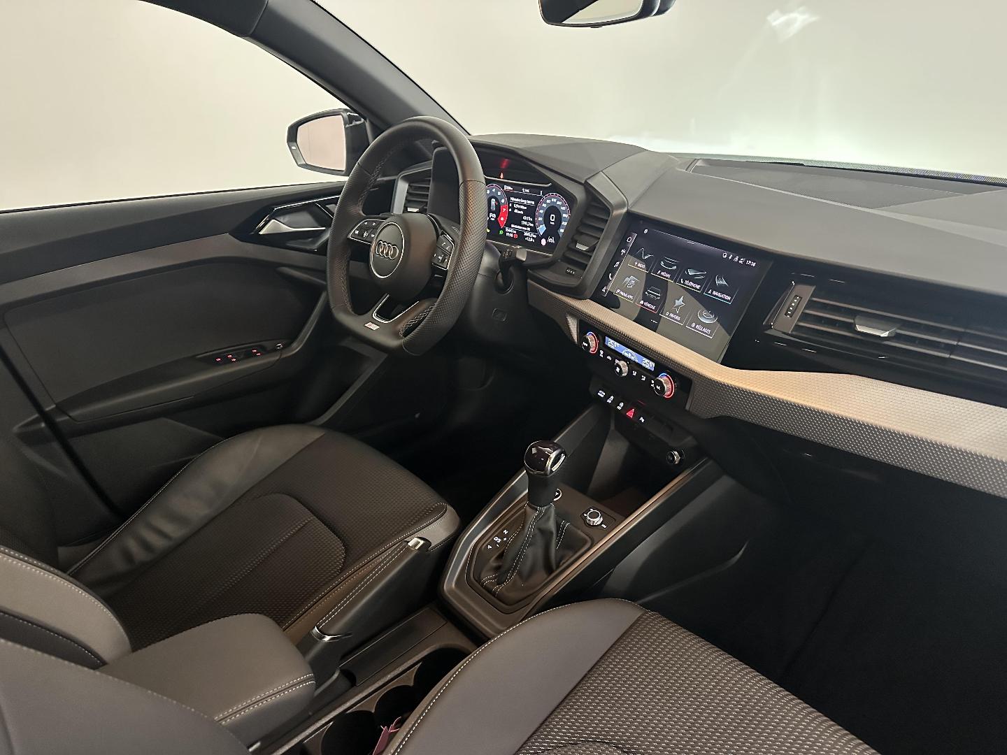 Image about Audi A1 Sportback S line plus 30 TFSI 85 kW (116 ch) S tronic