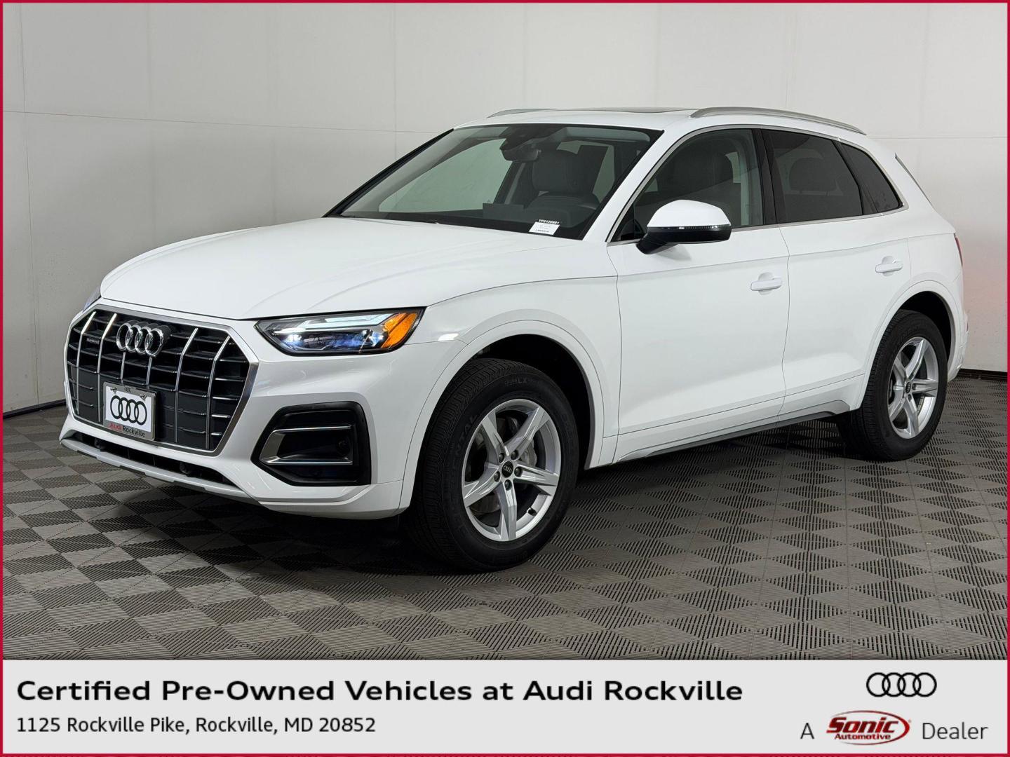 2023 Audi Q5 40 Premium's photo