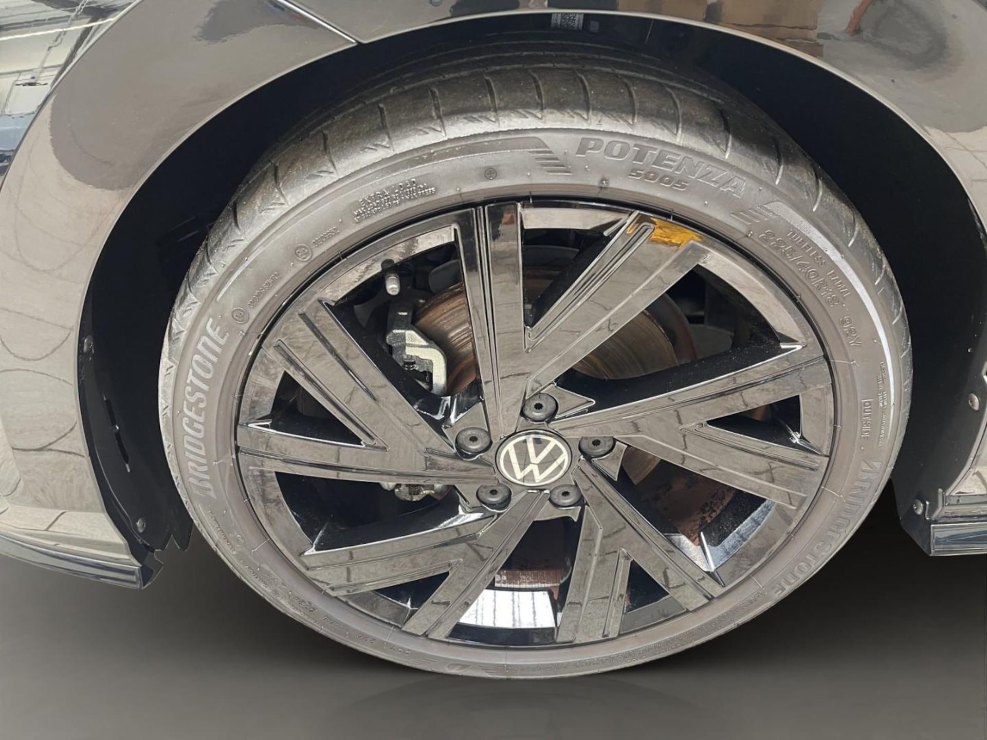 Volkswagen Golf R-Line