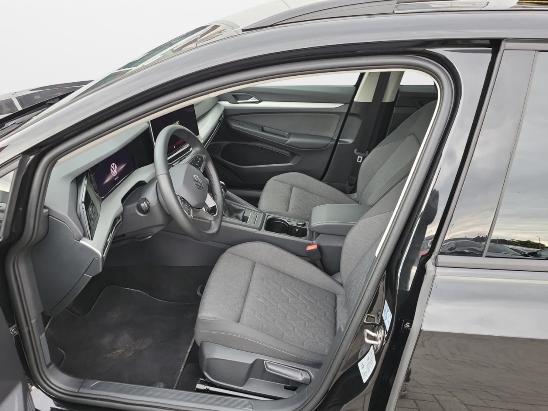 Volkswagen Golf Variant Life