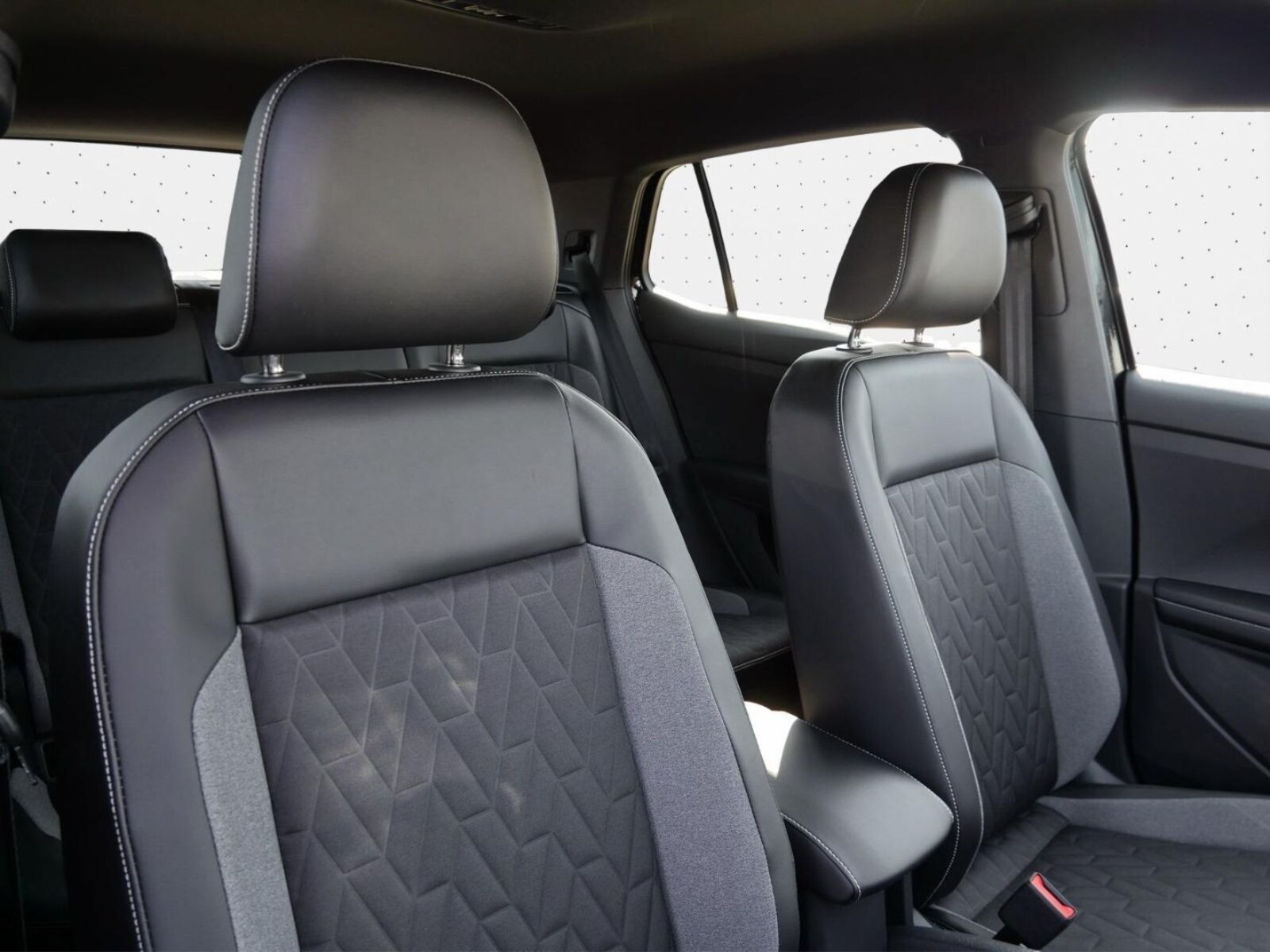 Volkswagen T-Cross – Bild 10
