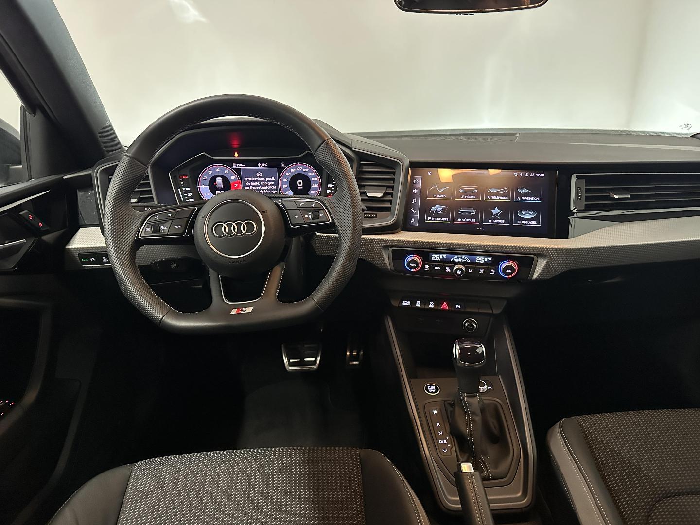 Image about Audi A1 Sportback S line plus 30 TFSI 85 kW (116 ch) S tronic