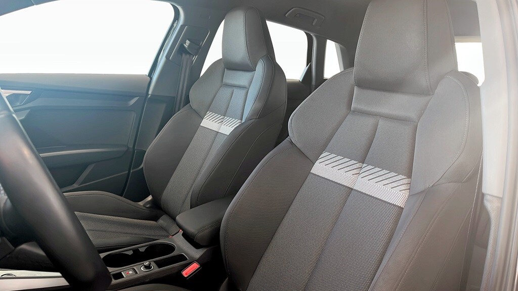 Bild som visar&nbsp;Audi A3 Sportback&nbsp;A3 Sportback 35 TFSI Proline advanced 150 hk S tronic - för mer information kontakta din Audi Partner