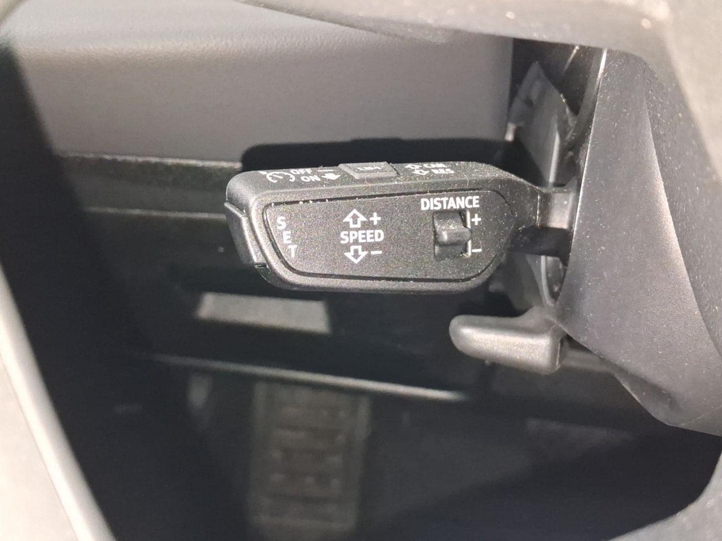 Bild über Audi A5 Avant TDI quattro 150 kW S tronic - für weitere Informationen kontaktieren Sie den Audi Partner