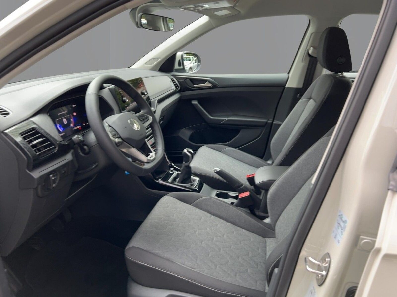 Volkswagen T-Cross – Bild 8