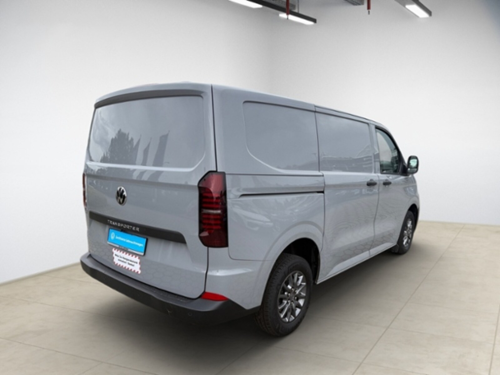 Volkswagen Transporter Kasten kurzer Radstand – Bild 5