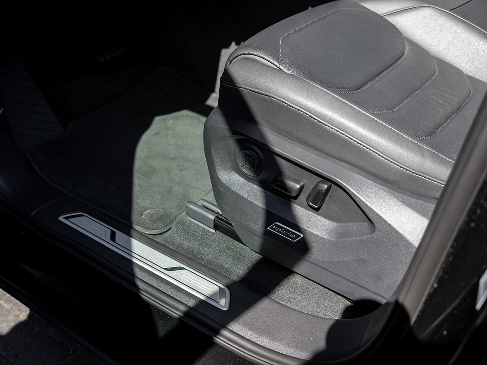 Volkswagen Touareg – Bild 14