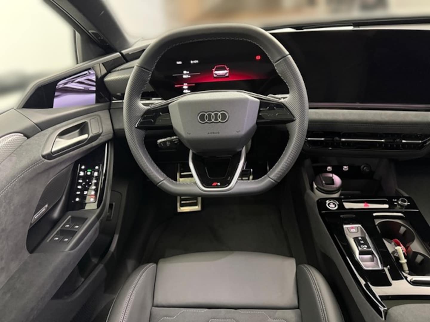 Bild über Audi A6 Avant e-tron e-tron performance - für weitere Informationen kontaktieren Sie den Audi Partner