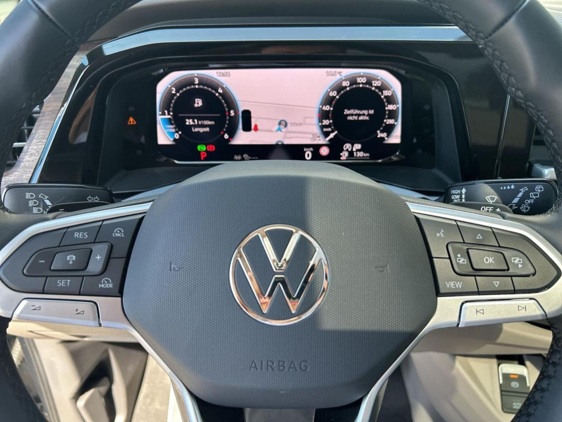 Volkswagen Multivan Style