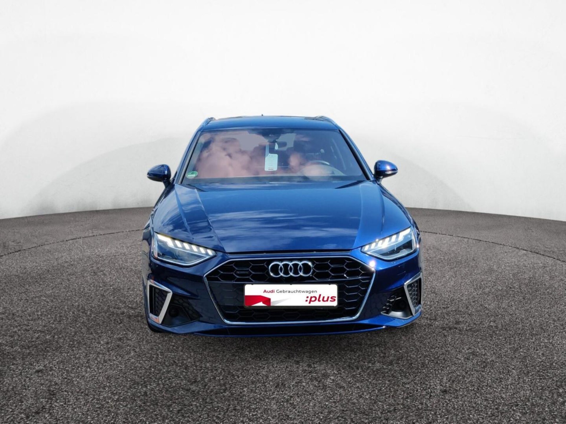 Audi A4 Avant S line