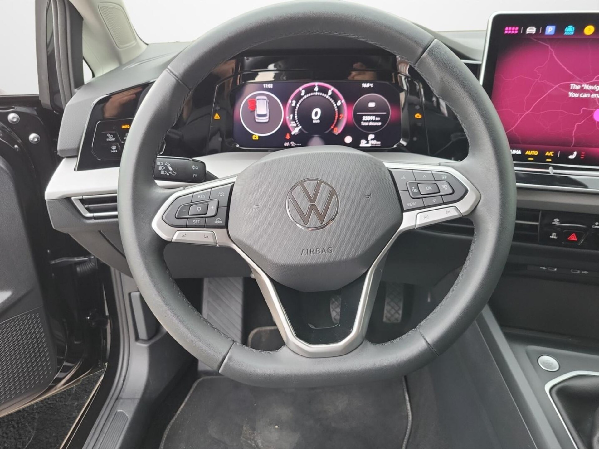 Volkswagen Golf Variant Life