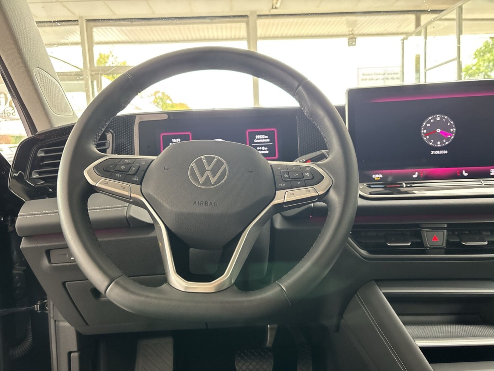 Volkswagen Tiguan – Bild 8
