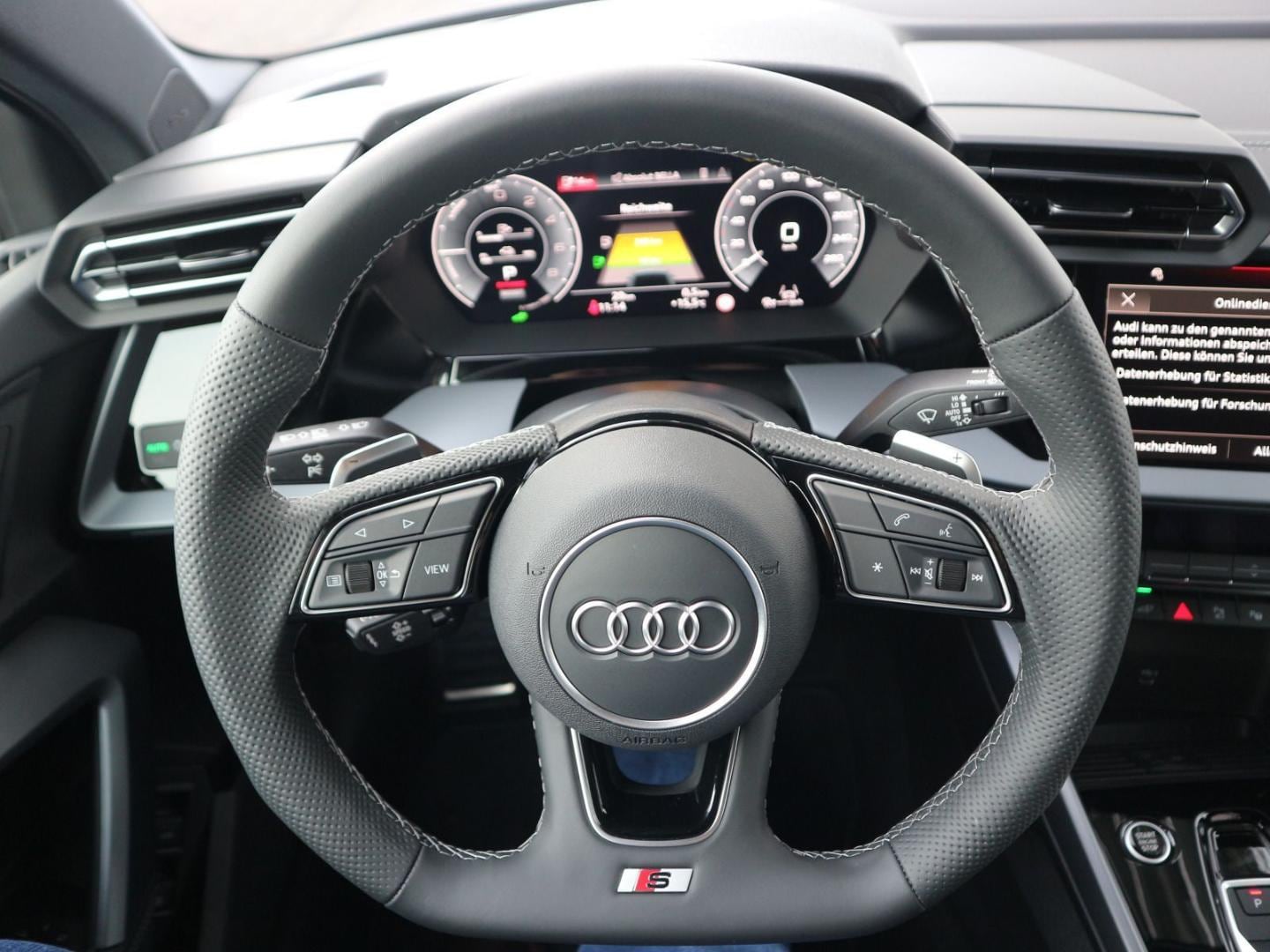 Bild über Audi A3 Sportback TFSI e TFSI e 150 kW S tronic - für weitere Informationen kontaktieren Sie den Audi Partner