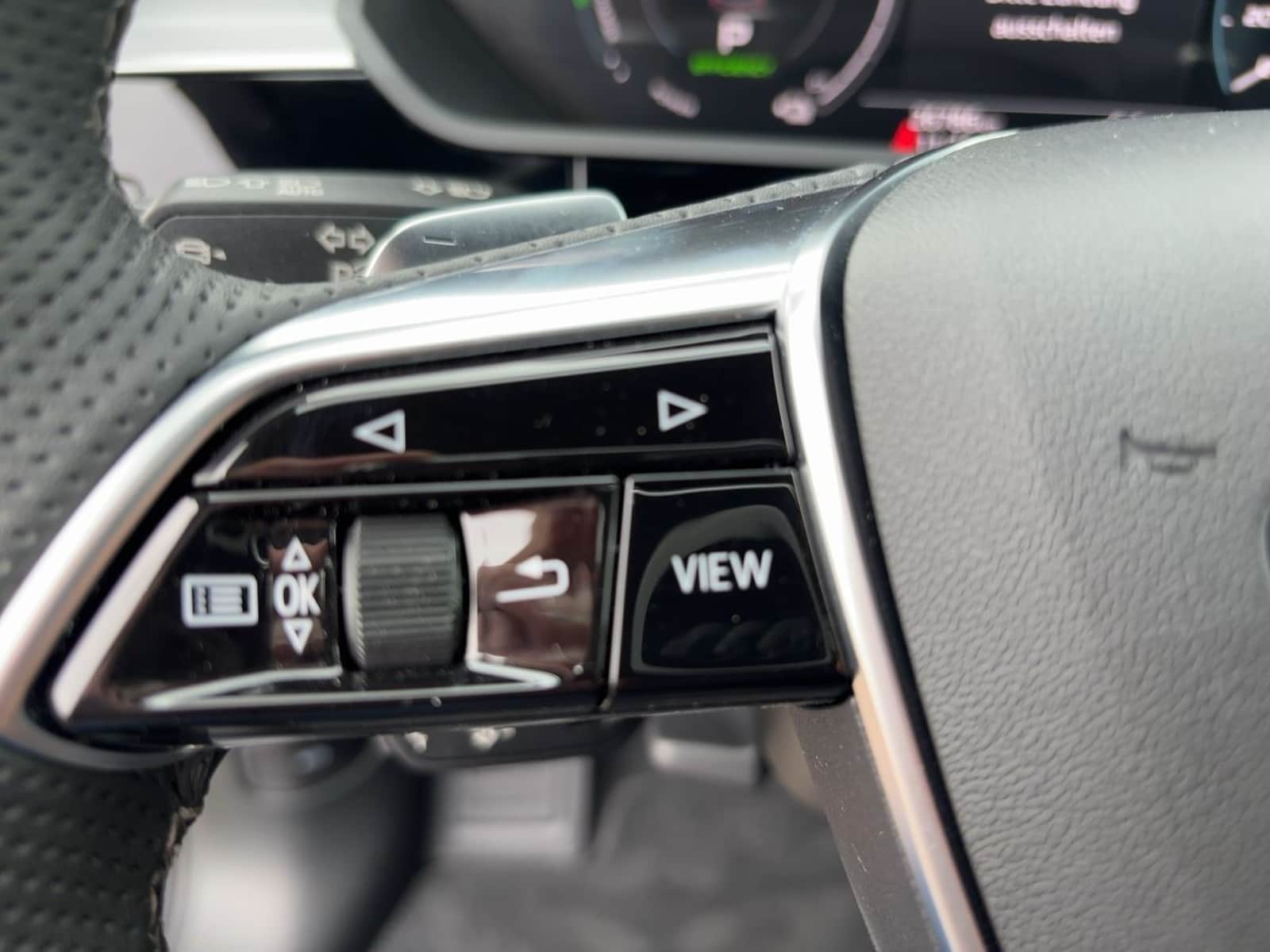 Audi Q8 Sportback e-tron – Bild 14