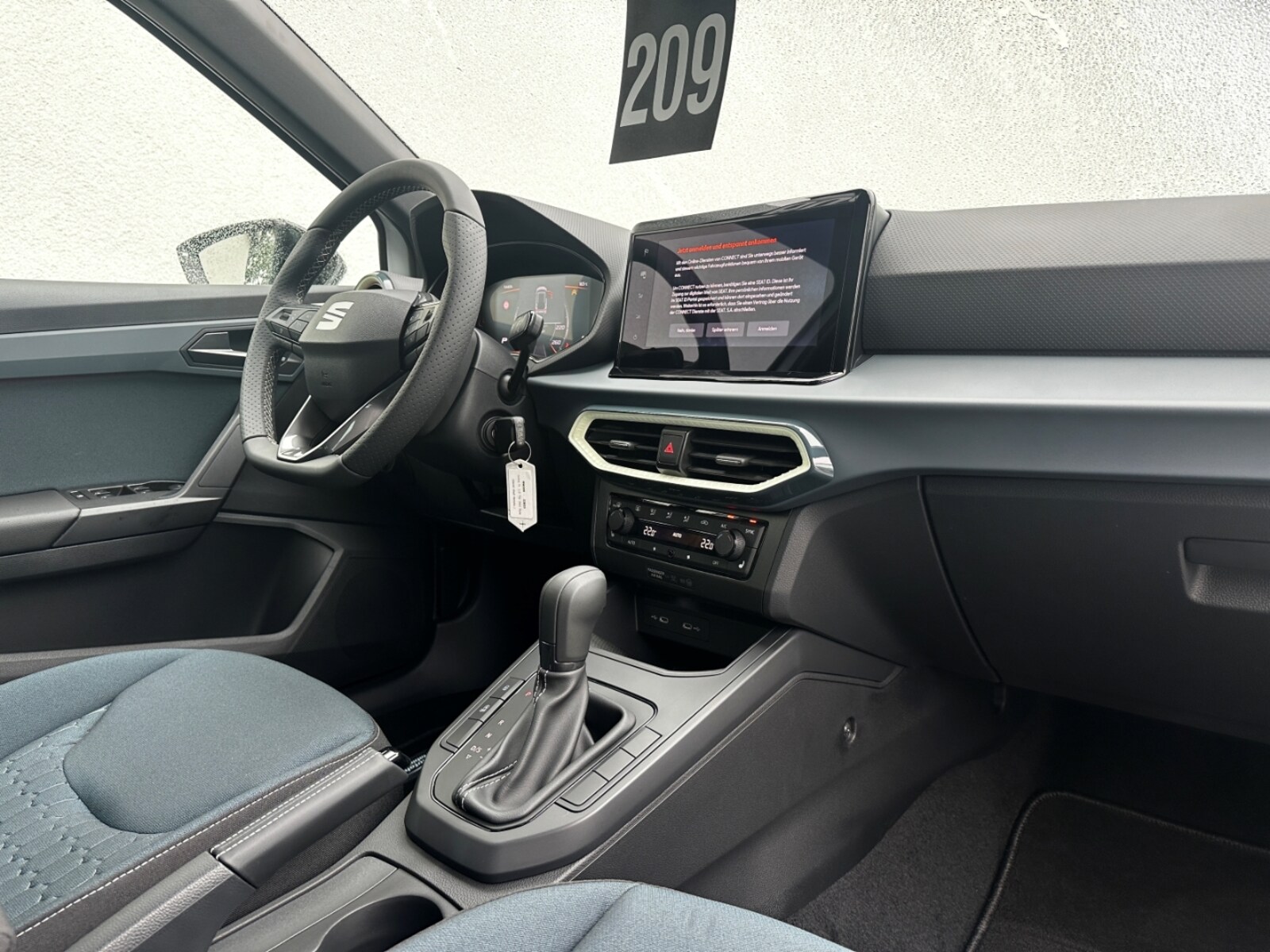 SEAT Arona – Bild 4
