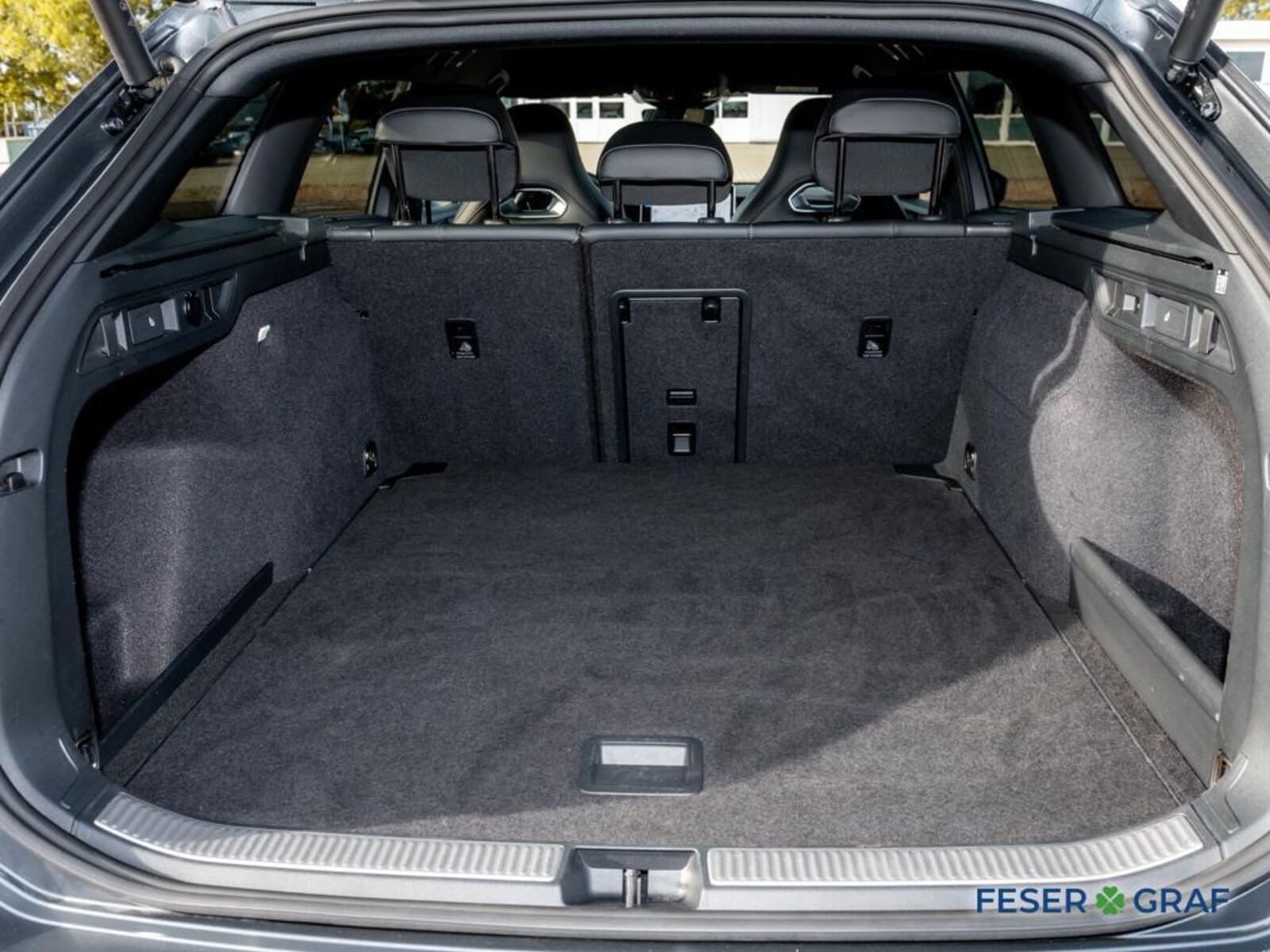 Volkswagen Passat – Bild 9
