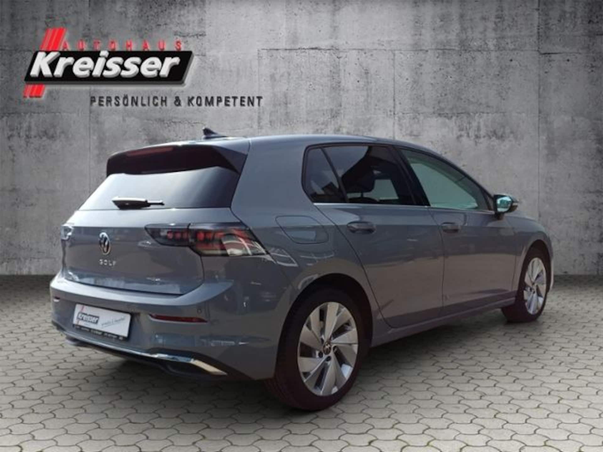 Volkswagen Golf Style