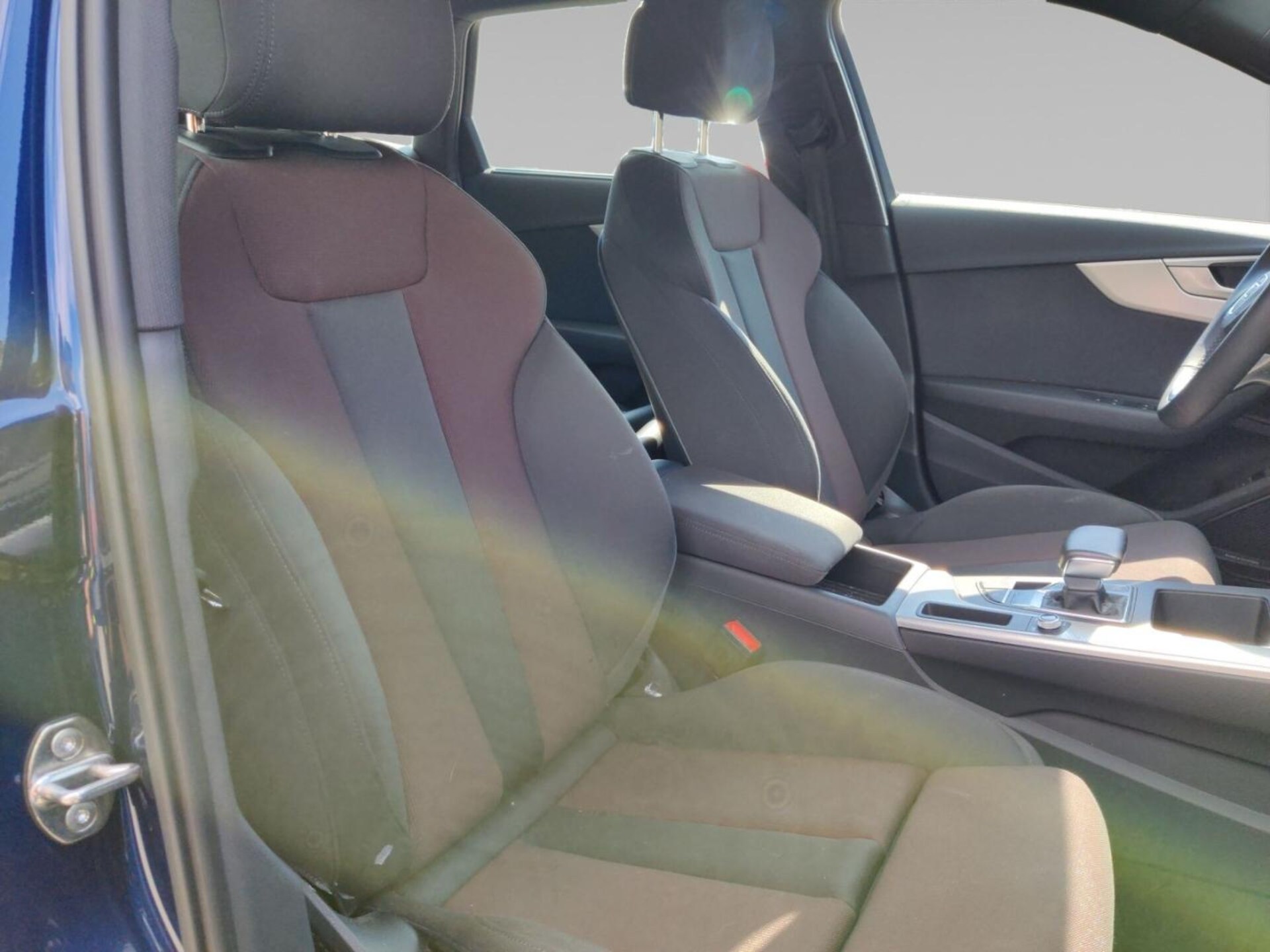Audi A4 Avant S line