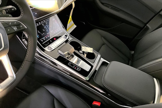 2026 Audi Q7 S Line Premium Plus - Photo 7