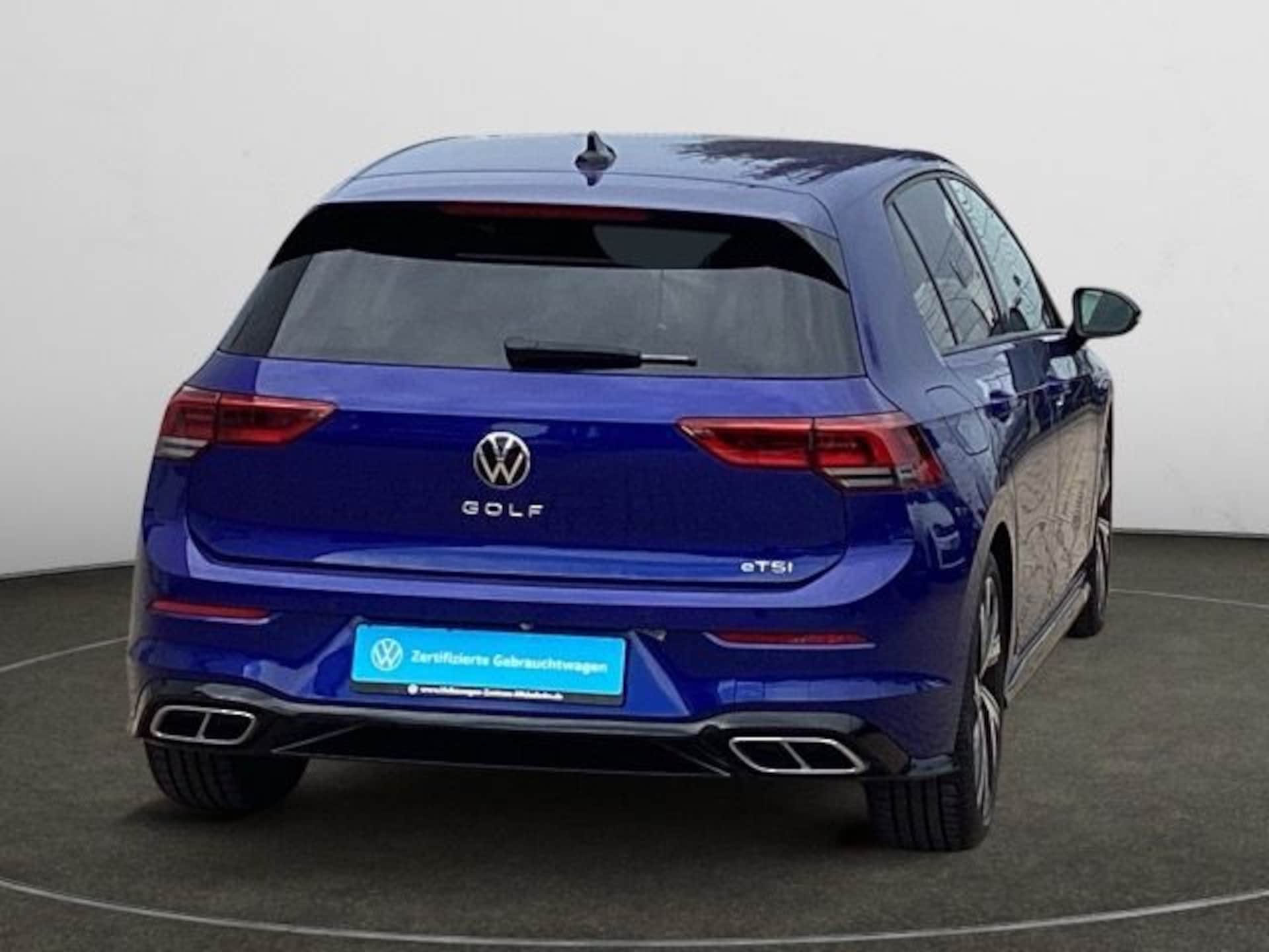 Volkswagen Golf R-Line