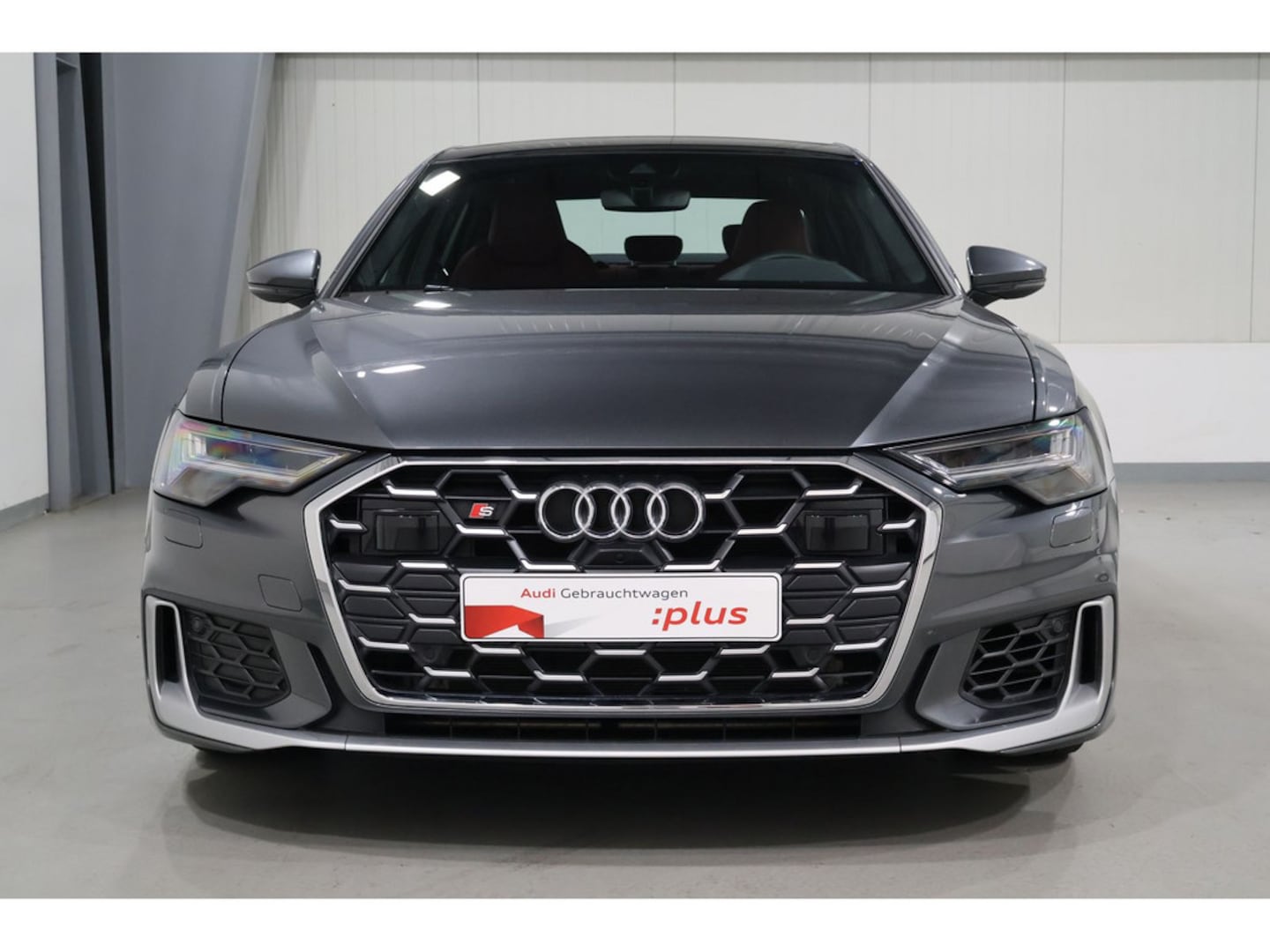 Bild über Audi S6 Limousine TDI quattro tiptronic - für weitere Informationen kontaktieren Sie den Audi Partner