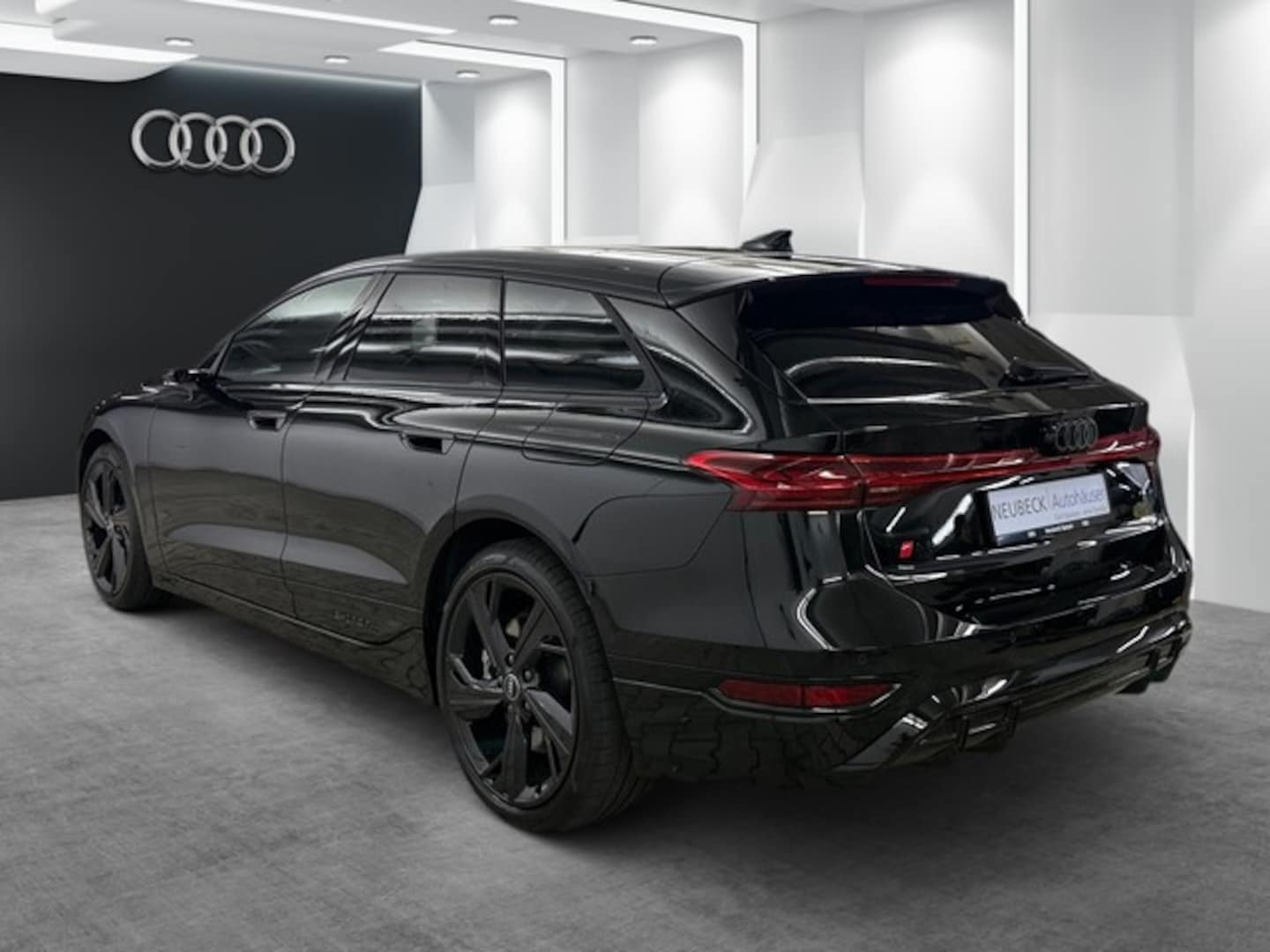 Bild über Audi A6 Avant e-tron e-tron performance - für weitere Informationen kontaktieren Sie den Audi Partner