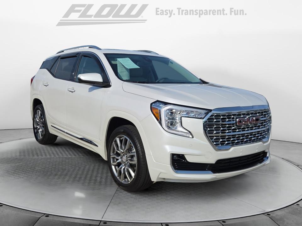 2023 GMC Terrain Denali AWD's photo