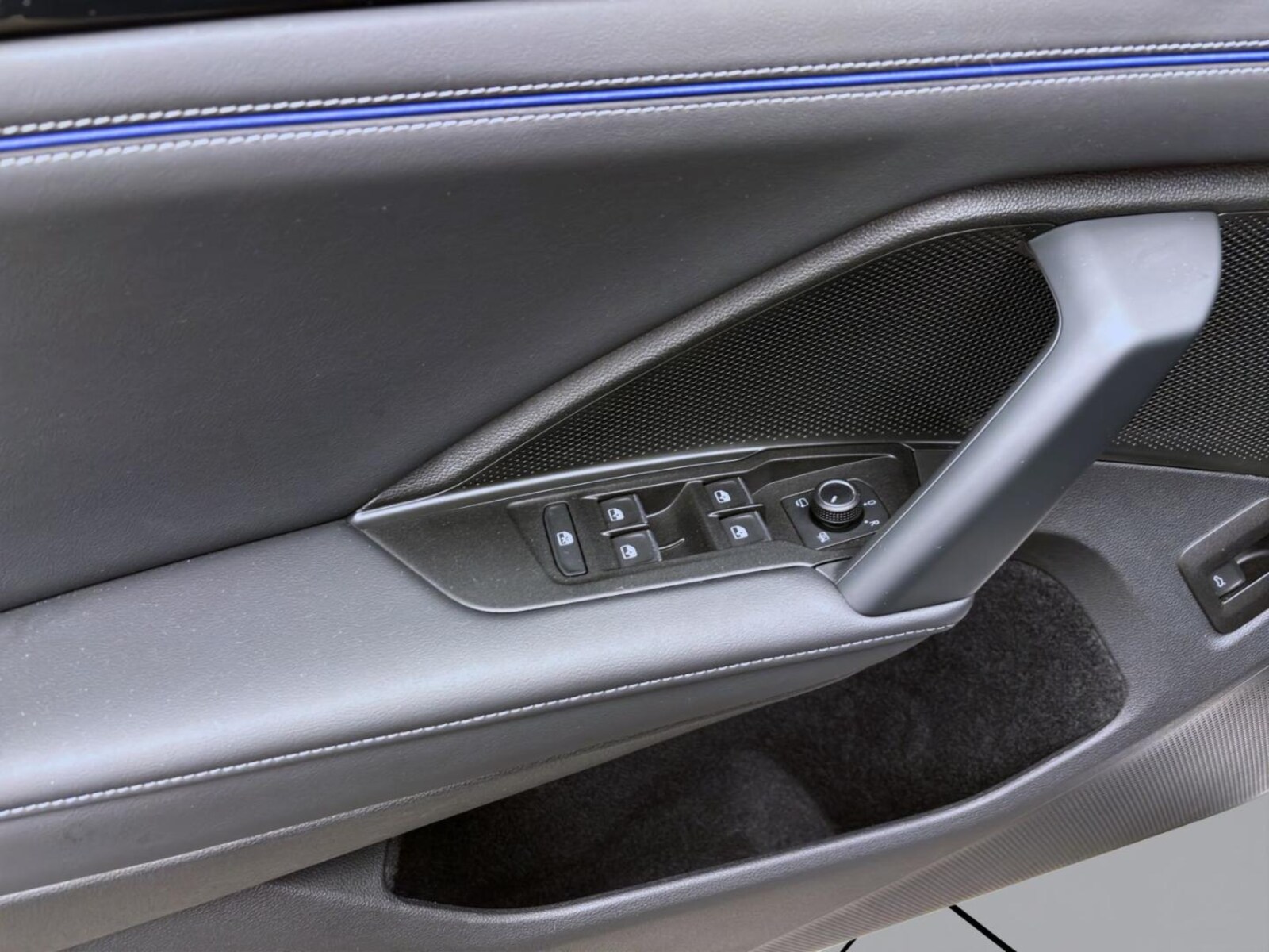 Volkswagen Tiguan – Bild 10