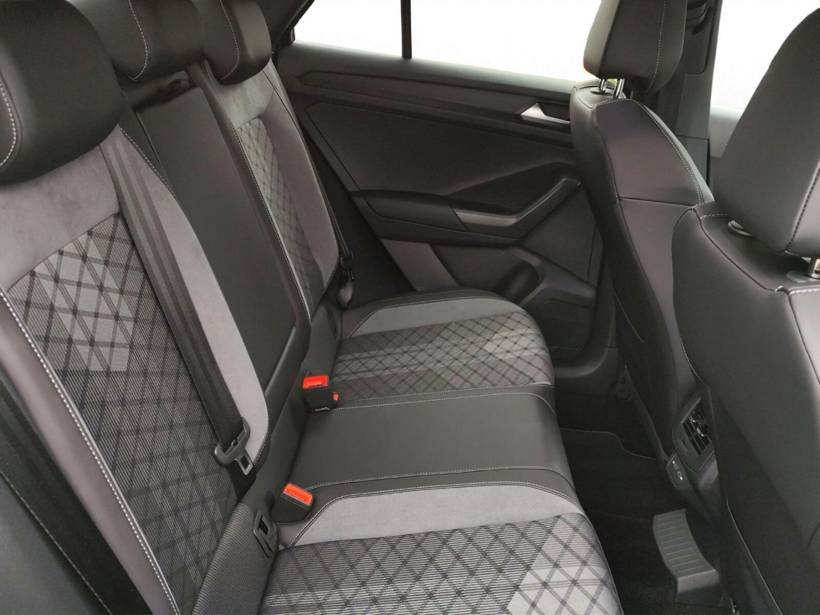 Volkswagen T-Roc – Bild 19