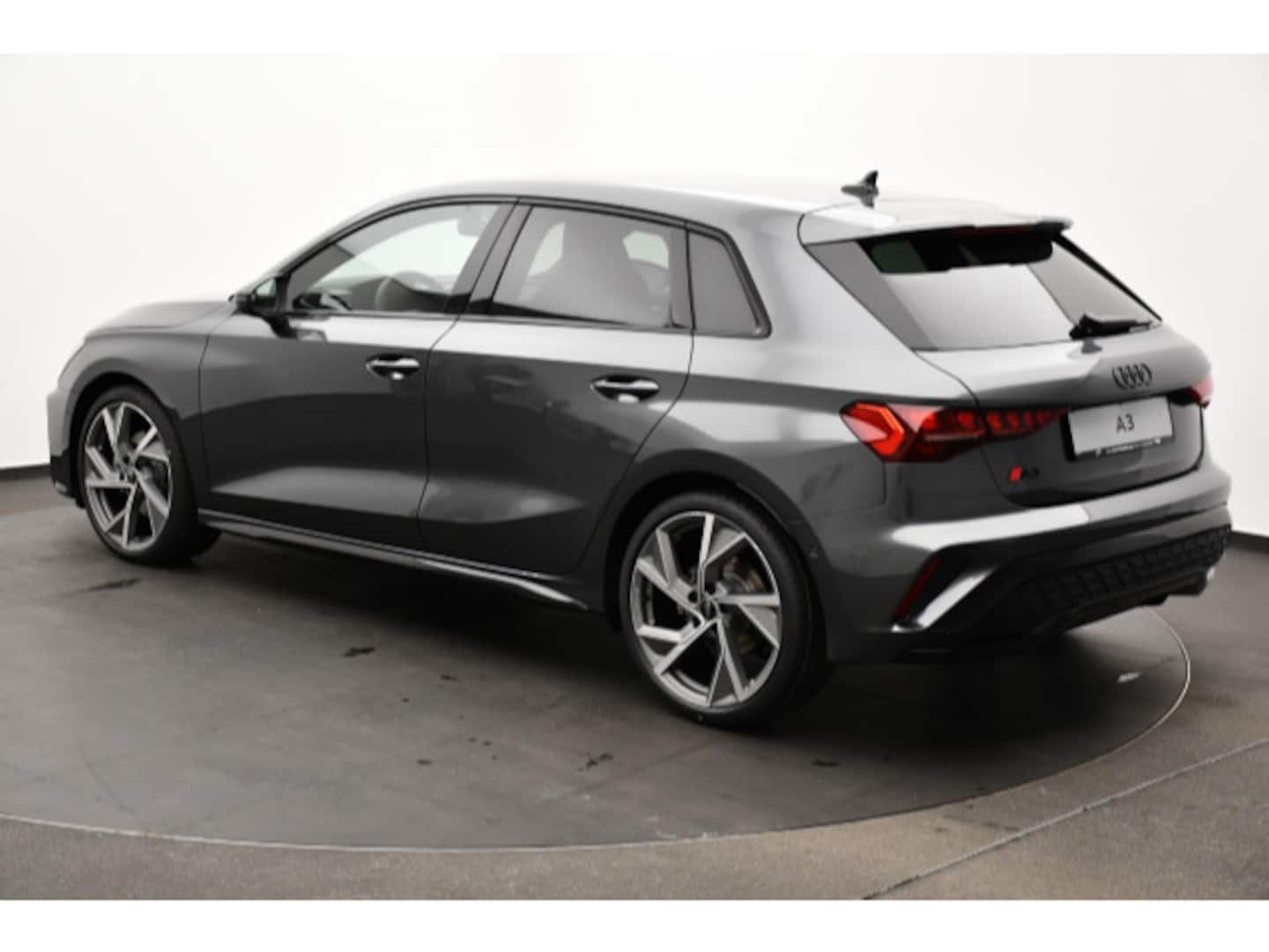 Bild über Audi A3 Sportback S line 35 TDI S tronic - für weitere Informationen kontaktieren Sie den Audi Partner
