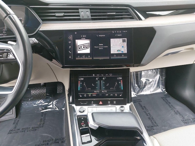 2024 Audi Q8 e-tron Premium Plus - Photo 21
