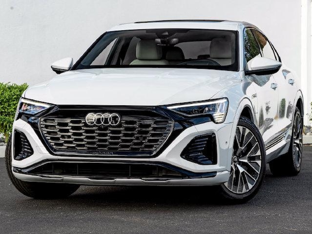 Photo of 2024 Audi Q8 Sportback e-tron