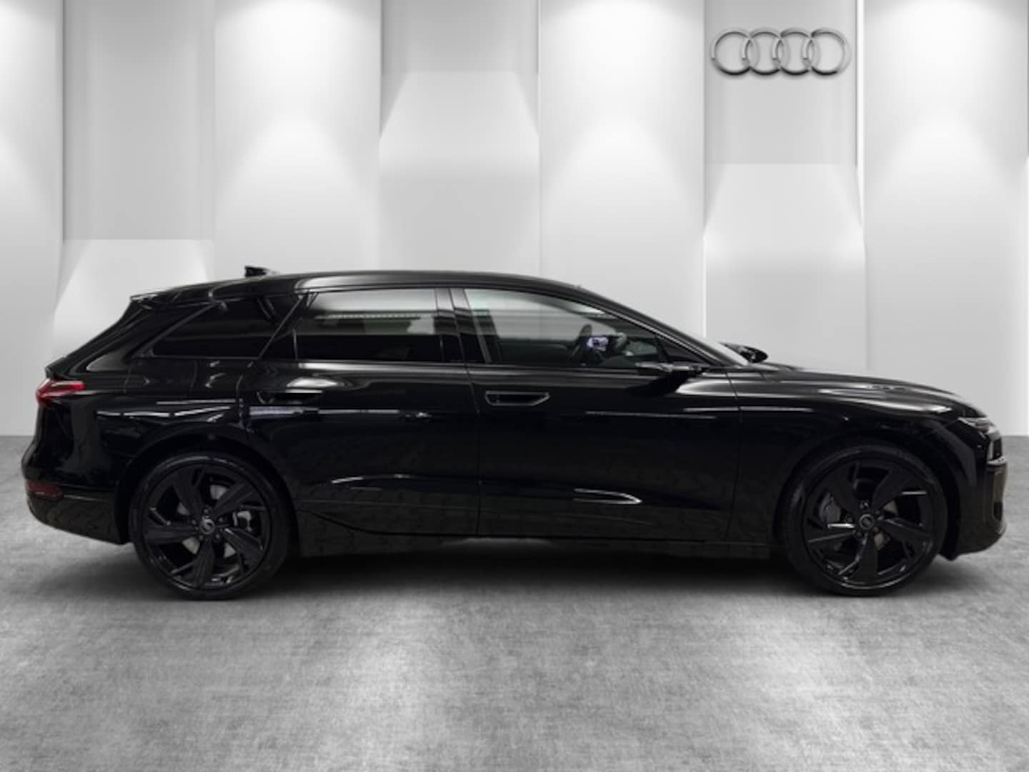 Bild über Audi A6 Avant e-tron e-tron performance - für weitere Informationen kontaktieren Sie den Audi Partner